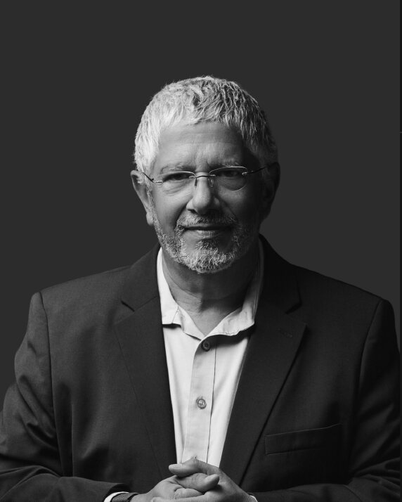 Amir Eshel